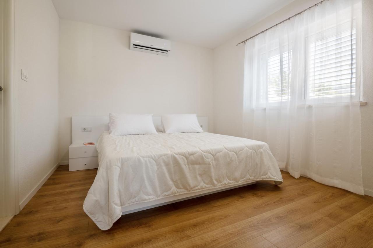 Apartmani Vuletic Neum Esterno foto